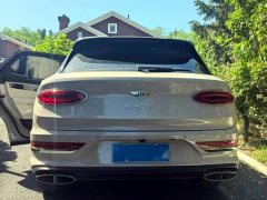 Bentley Bentayga 4.0T V8 Long Wheelbase - photo 7