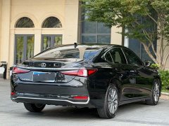 Lexus ES 200 Excellence Edition - photo 10