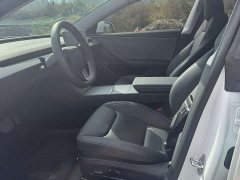 Tesla Model 3 Rear-Wheel Drive - photo 4