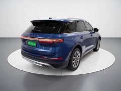Lincoln Explorer 2.0T Two-Wheel Drive Premium - ფოტო 4