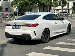 BMW 4 Series 425i M Sport Package - ფოტო 4