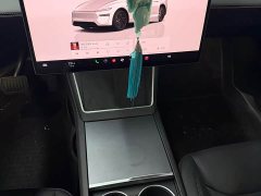 Tesla Model Y Rear-Wheel Drive - ფოტო 7
