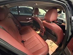 BMW 3 Series 325i M Sport Night Edition Package - ფოტო 9