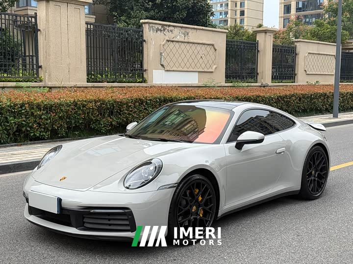 Porsche 911 Carrera 3.0T