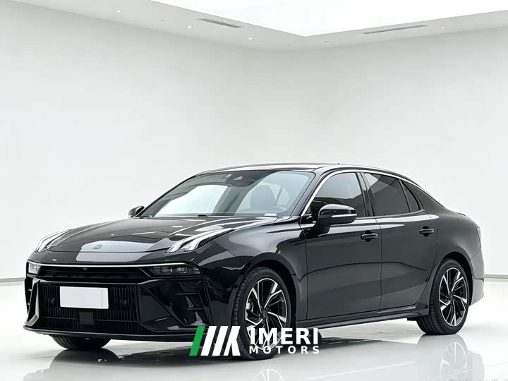 Lynk & Co 03 1.5T DCT Pro