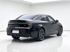 Lynk & Co 03 1.5T DCT Pro - ფოტო 8