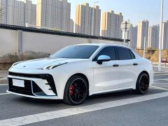 Lynk & Co 03 1.5T DCT Pro - ფოტო 1