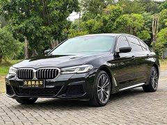 BMW 5 Series Facelift 530Li Premier M Sport Package - ფოტო 1
