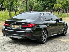 BMW 5 Series Facelift 530Li Premier M Sport Package - ფოტო 13