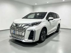 Toyota Gravia 2.5L Hybrid Luxury - ფოტო 1