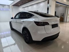 Tesla Model Y Facelift Rear-Wheel Drive - ფოტო 4