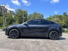 Tesla Model Y Rear-Wheel Drive - ფოტო 5