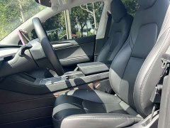 Tesla Model Y Rear-Wheel Drive - ფოტო 7
