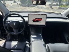 Tesla Model Y Rear-Wheel Drive - ფოტო 9