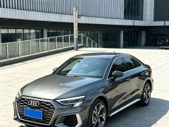 Audi A3 Facelift A3L Limousine 35 TFSI Fashion Sport - ფოტო 1