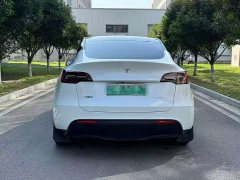 Tesla Model Y Standard Range RWD - ფოტო 8
