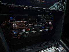 Volkswagen CC 380TSI Eye-Catching Edition - ფოტო 8