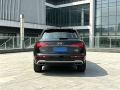 Audi Q5L 40 TFSI Fashion Dynamic - ფოტო 10