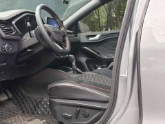 Ford Focus Hatchback EcoBoost 180 Automatic ST Line - ფოტო 8