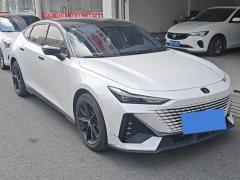 Changan UNI-V 1.5T Premium - ფოტო 3