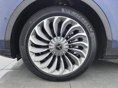 Voyah Lantu FREE Four-Wheel Drive Standard Extended Range Exclusive Luxury Package - ფოტო 17