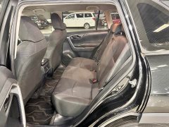 Toyota RAV4 2.0L CVT FWD Urban Edition - ფოტო 6