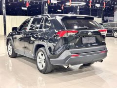 Toyota RAV4 2.0L CVT FWD Urban Edition - ფოტო 9
