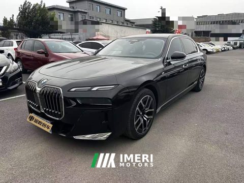 2024 BMW 7 Series 735Li M Sport Package - ავტომობილი ჩინეთიდან