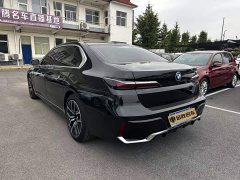 BMW 7 Series 735Li M Sport Package - ფოტო 8