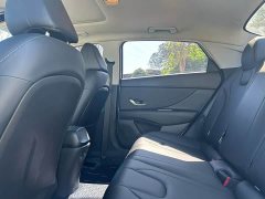 Hyundai Elantra 1.5L CVT Luxury - ფოტო 6