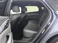 BYD Seal Glory Edition DM-i 1.5L 121km Luxury - ფოტო 15