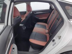 Changan Eado PLUS Blue Whale NE 1.4T GDI DCT Luxury Edition - ფოტო 15