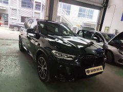 BMW X3 xDrive30i Premier M Night Package - ფოტო 2