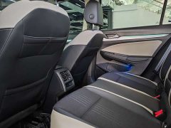 Volkswagen Golf 280TSI DSG Pro 20th Anniversary Edition - ფოტო 7