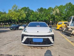 Lynk & Co 03 1.5T DCT Pro - ფოტო 2