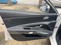 Hyundai Elantra 1.5L CVT GLX Elite - ფოტო 10