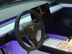 Tesla Model 3 Performance All-Wheel Drive - ფოტო 9