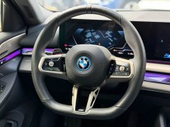 BMW i5 eDrive 35L Premium M Sport Package - ფოტო 2