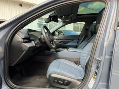 BMW i5 eDrive 35L Premium M Sport Package - ფოტო 4