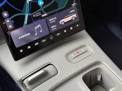 NIO ES8 100kWh Executive - ფოტო 12