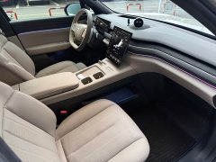 NIO ES8 100kWh Executive - ფოტო 6