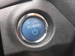 Toyota Venza Hybrid 2.5L E-CVT AWD Luxury Plus - ფოტო 15