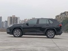 Toyota Venza Hybrid 2.5L E-CVT AWD Luxury Plus - ფოტო 3