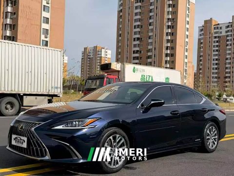 2022 Lexus ES 300h Excellence - ავტომობილი ჩინეთიდან