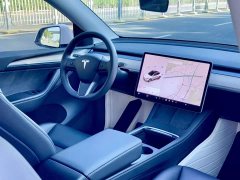 Tesla Model Y Standard Range RWD - ფოტო 3