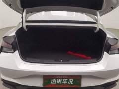 Hyundai Elantra 1.5L CVT Luxury - ფოტო 16