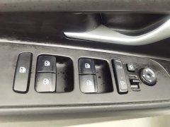 Hyundai Elantra 1.5L CVT Luxury - ფოტო 9