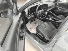 Hyundai Elantra 1.5L CVT GLX Elite - ფოტო 7