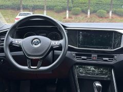 Volkswagen Taos 280TSI FWD Luxury Smart Connected Edition - ფოტო 10