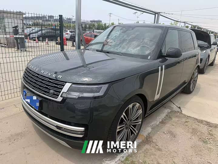 Land Rover Range Rover 2023 3.0 L6 400PS Extended Edition
